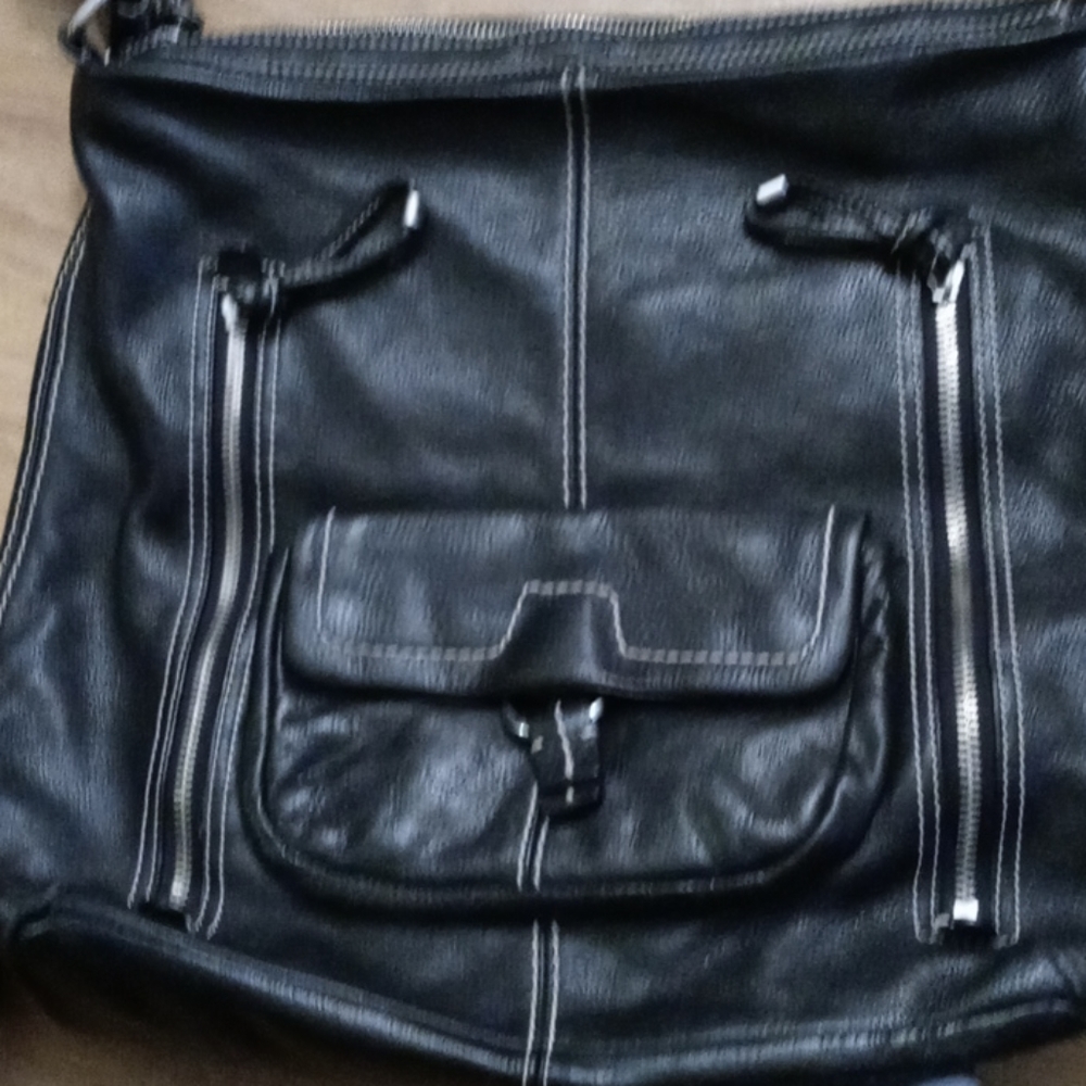 Bags - Picture 2 of 3
